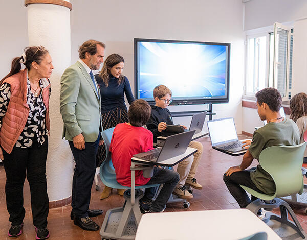 Salas do Futuro nos 2º e 3º ciclos e ensino Secundário   