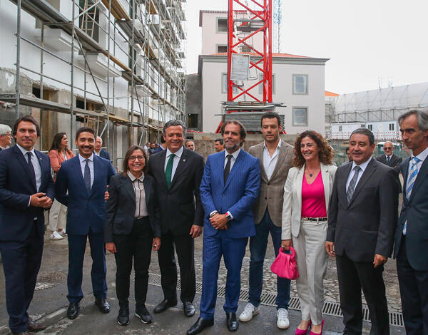 Albuquerque na homenagem a trabalhadores da construção civil