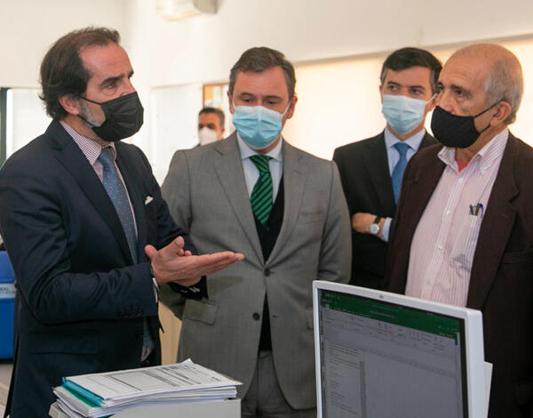 Albuquerque prossegue visita às empresas