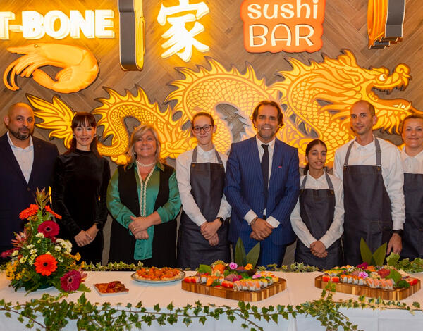 Albuquerque na abertura do novo Sushimari.