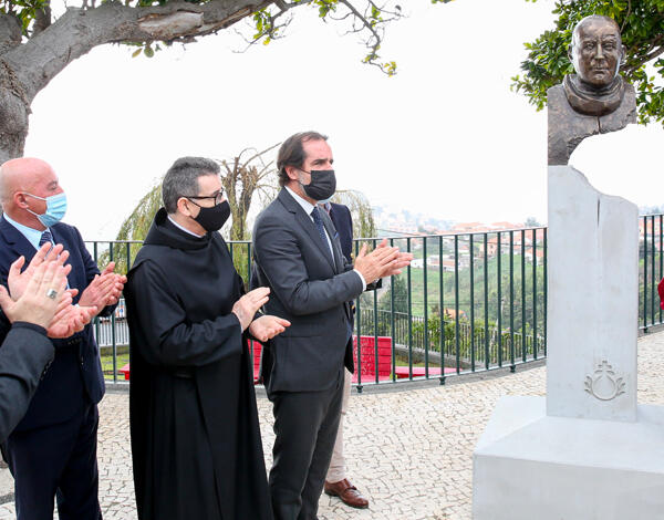 Albuquerque garante apoio e parcerias à Casa de Saúde São João de Deus