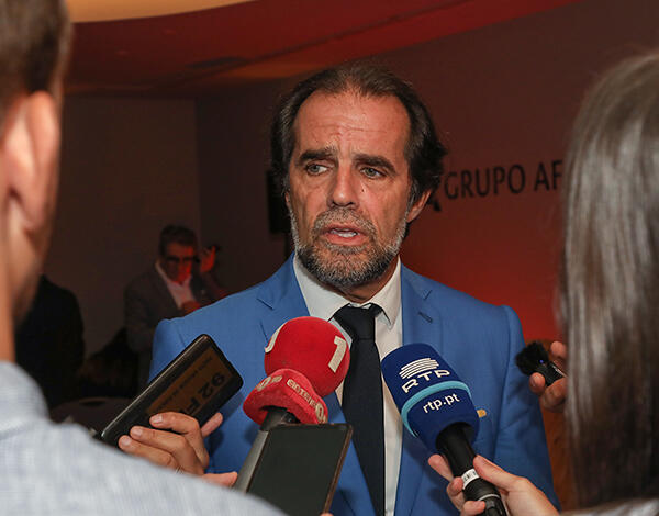 Governo já iniciou contactos com as cooperativas de habitação