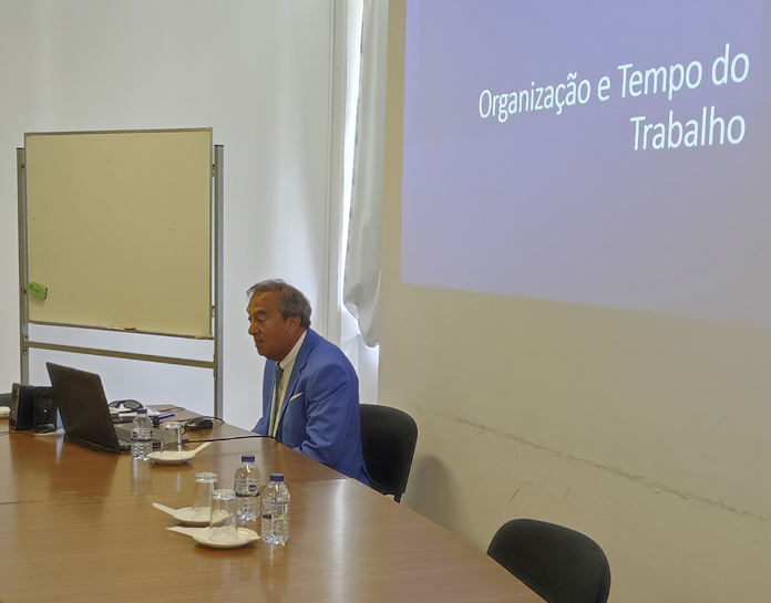 Organization and Working Hours-Calheta Elementary and Secondary School with Preschool 