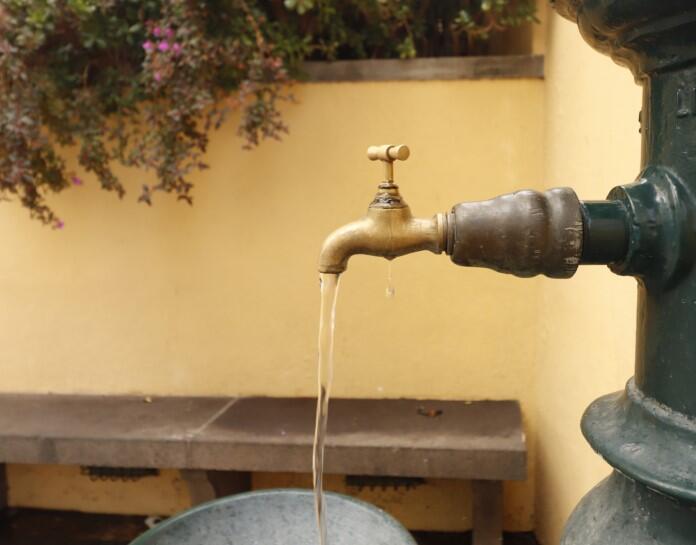 Controlo da Qualidade da Água distribuída para Consumo Humano