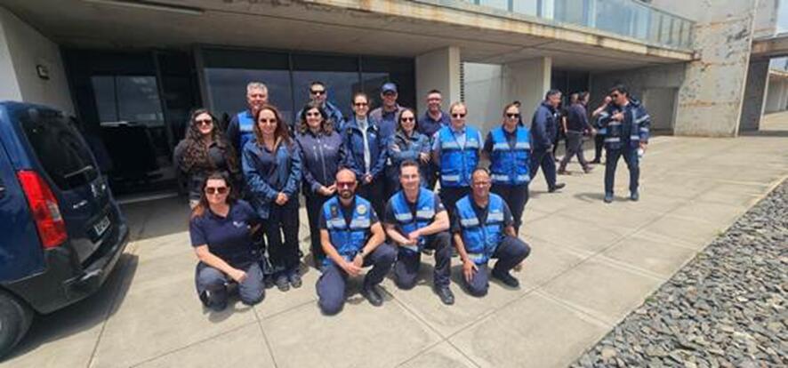 Formação de Operadores de Combate à Poluição no Mar