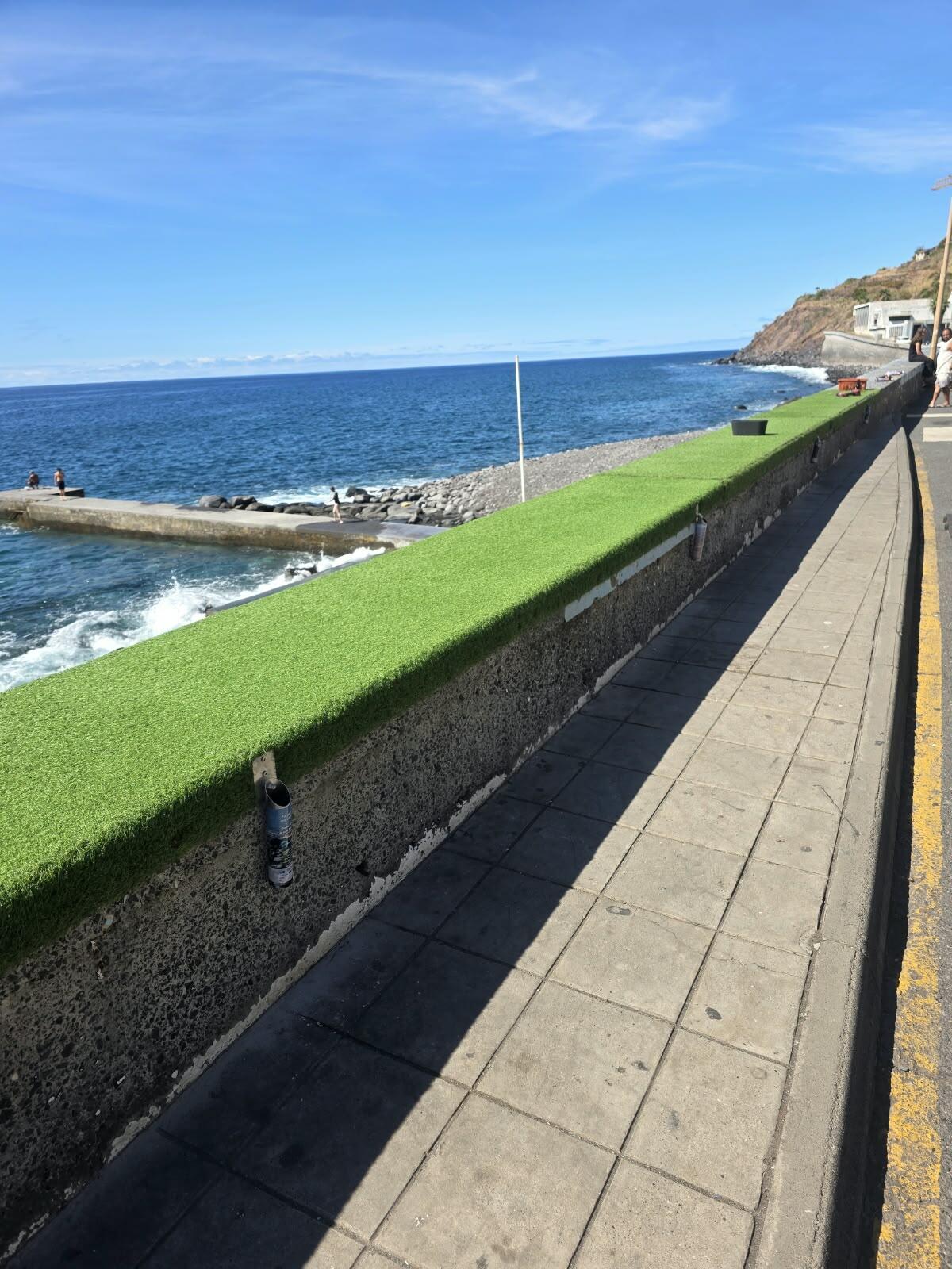 DRAM promove medidas de prevenção contra o abandono de beatas na praia, em colaboração com a Junta de Freguesia do Paúl do Mar, no âmbito do projeto Circular Ocean