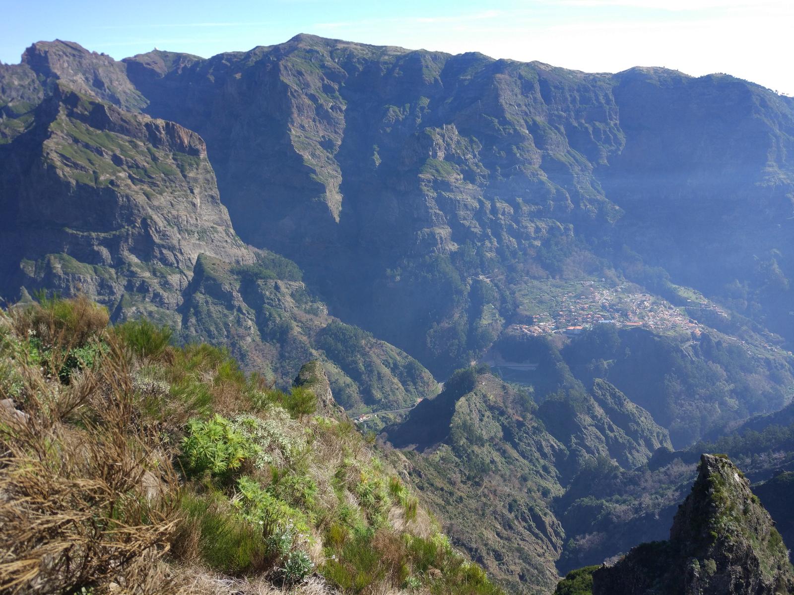 Encerrada: Consulta Pública: Sistema de Teleféricos e Parque Aventura de Curral das Freiras – Madeira