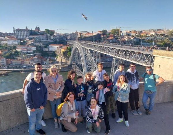 Dia Nacional da Educação de Surdos e Juventude Surda 