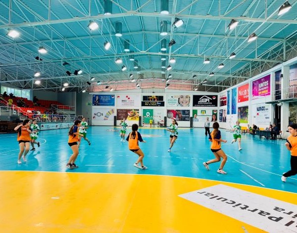ANDEBOL: 1.ª Concentração Indoor
