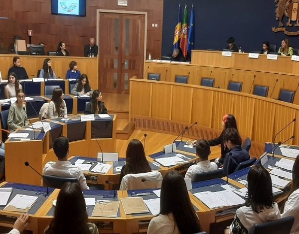 Sessão de Abertura do Parlamento dos Jovens – Ensino Básico