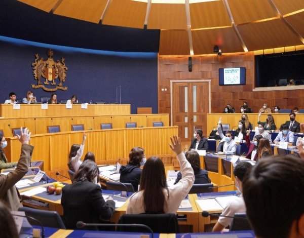 Parlamento Jovem Regional apresenta recomendação para recuperação do Património Histórico e Cultural da Madeira