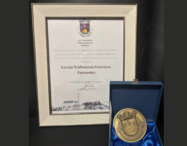 Louvor à Escola Profissional Dr. Francisco Fernandes
