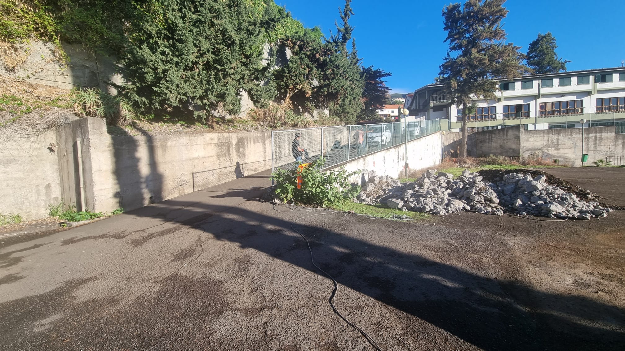 Escola Básica e Secundária Dr. Ângelo Augusto da Silva - Reabilitação do Edifício Escolar e do Pavilhão Gimnodesportivo