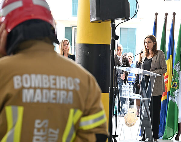 “Na Proteção Civil não existem divisões, os Bombeiros são da Região Autónoma da Madeira”