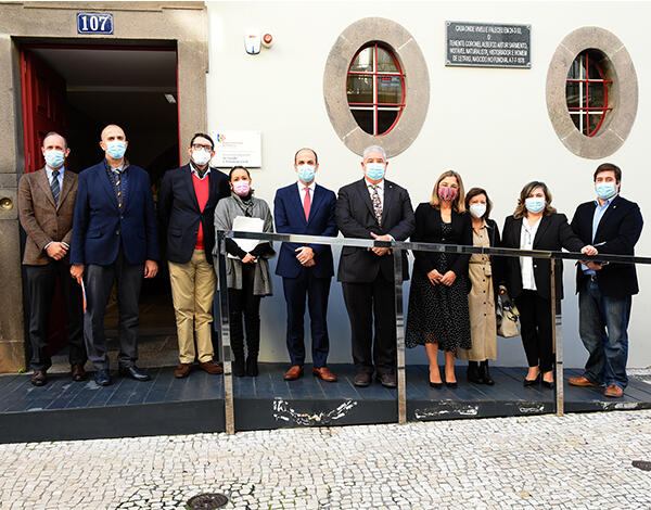 Pedro Ramos reuniu com a Bastonária da Ordem dos Farmacêuticos