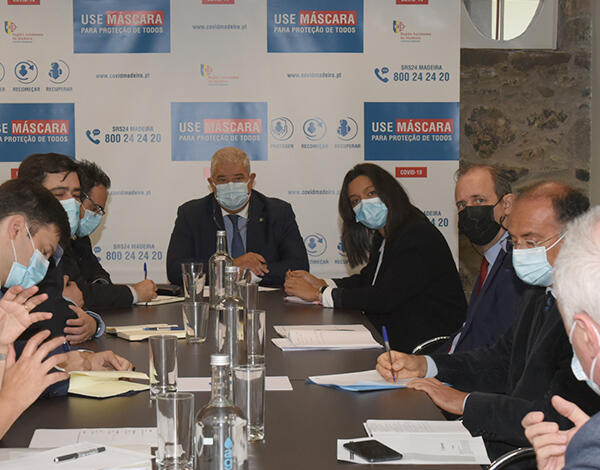 Pedro Ramos reuniu com os responsáveis dos principais estabelecimentos comerciais da RAM 