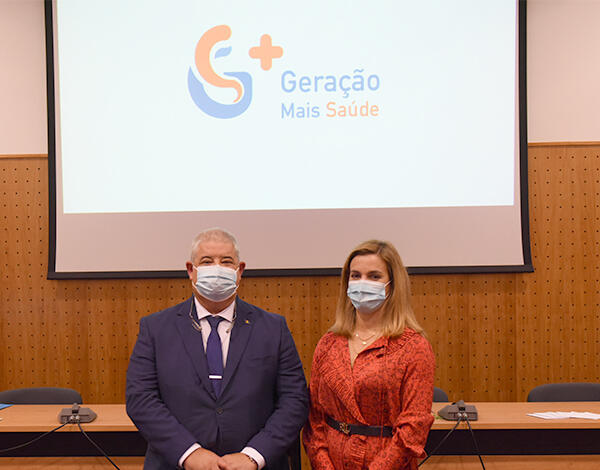 Saúde apresenta projeto para acompanhamento nutricional à mulher grávida e à criança  
