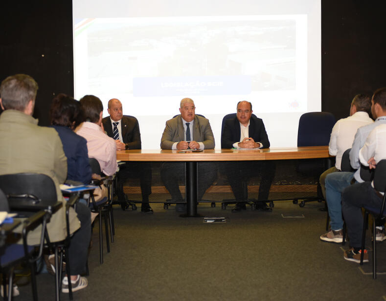 Pedro Ramos destaca importância da formação na área do regime jurídico da Segurança Contra Incêndios em Edifícios