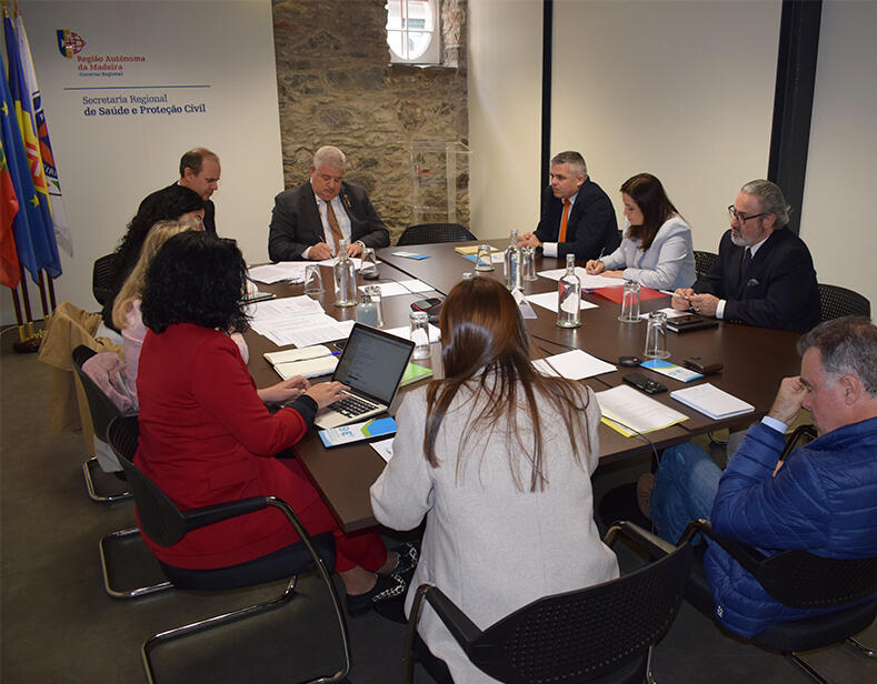 Pedro Ramos reuniu com o Sindicato Nacional dos Enfermeiros