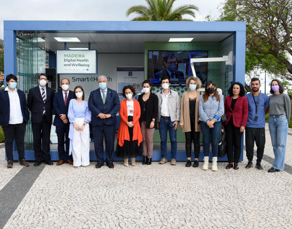 Pedro Ramos visita Stand Madeira Digital Health and wellbeing