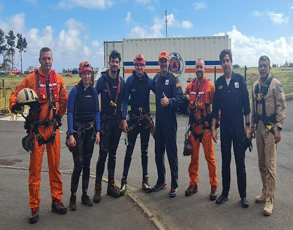 Equipa Helitransportada na valência de Recuperado-Salvador - Busca e Salvamento em terra realiza mais um resgate.