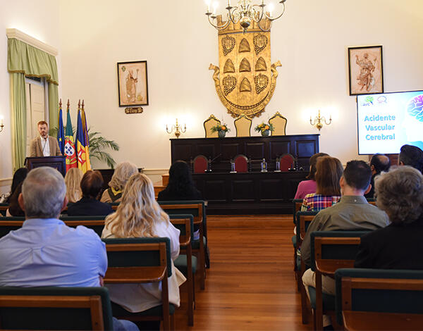 Saúde promoveu palestra de sensibilização ao AVC