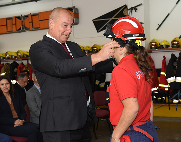 Governo Regional apoia bombeiros da Ribeira Brava e Ponta do Sol com mais de 320 mil euros por ano