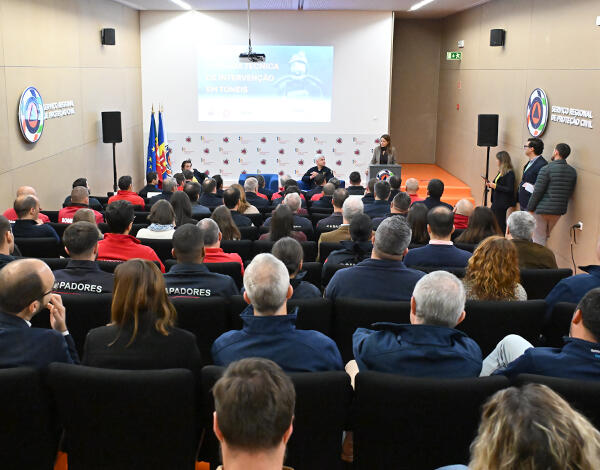 Madeira assume liderança nacional na formação especializada de intervenção em túneis
