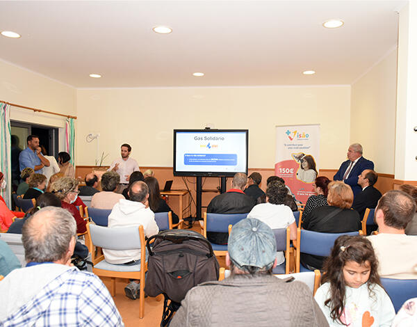 Governo de proximidade com grande afluência em Machico  