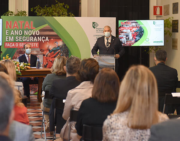  A Pandemia ainda Não Acabou – “Natal e Ano Novo em Segurança” 