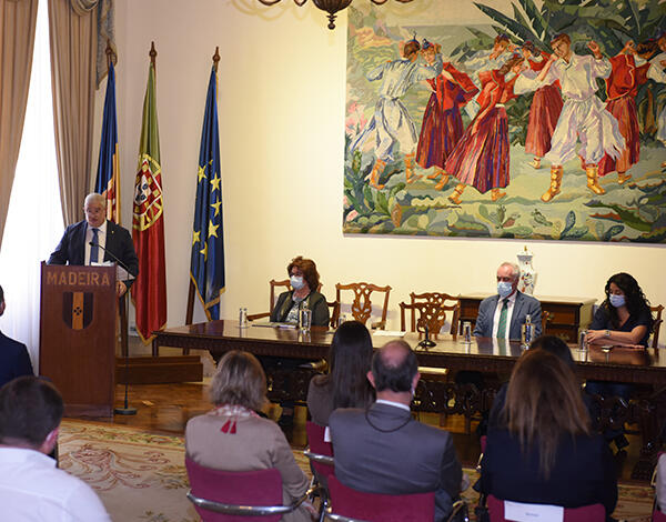 Governo Regional reafirma compromisso com a formação de enfermeiros