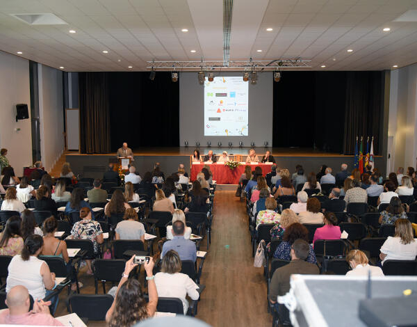 Governo Regional vai reforçar o apoio às Instituições de Saúde Mental