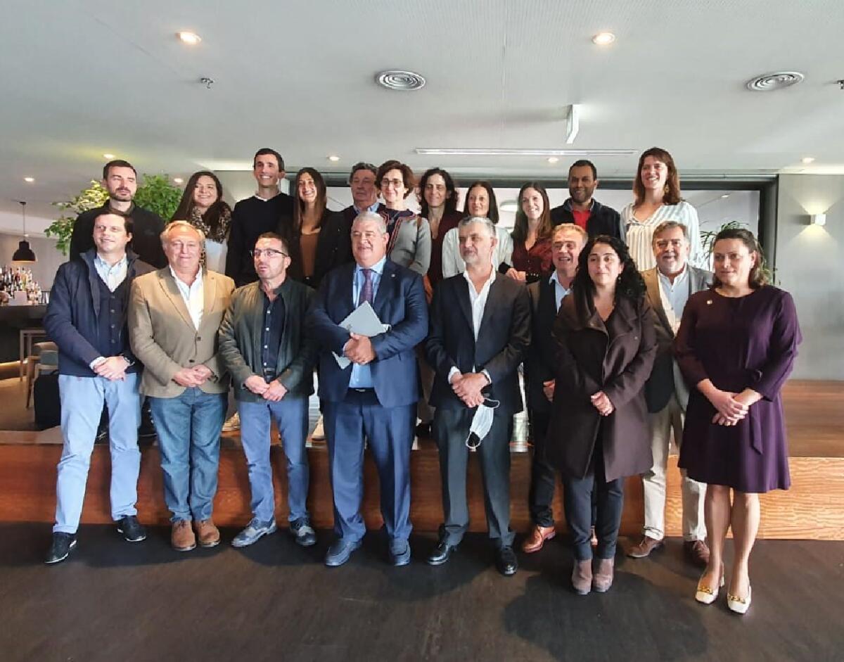 Pedro Ramos participa na sessão de demonstração de cirurgia robótica no Porto