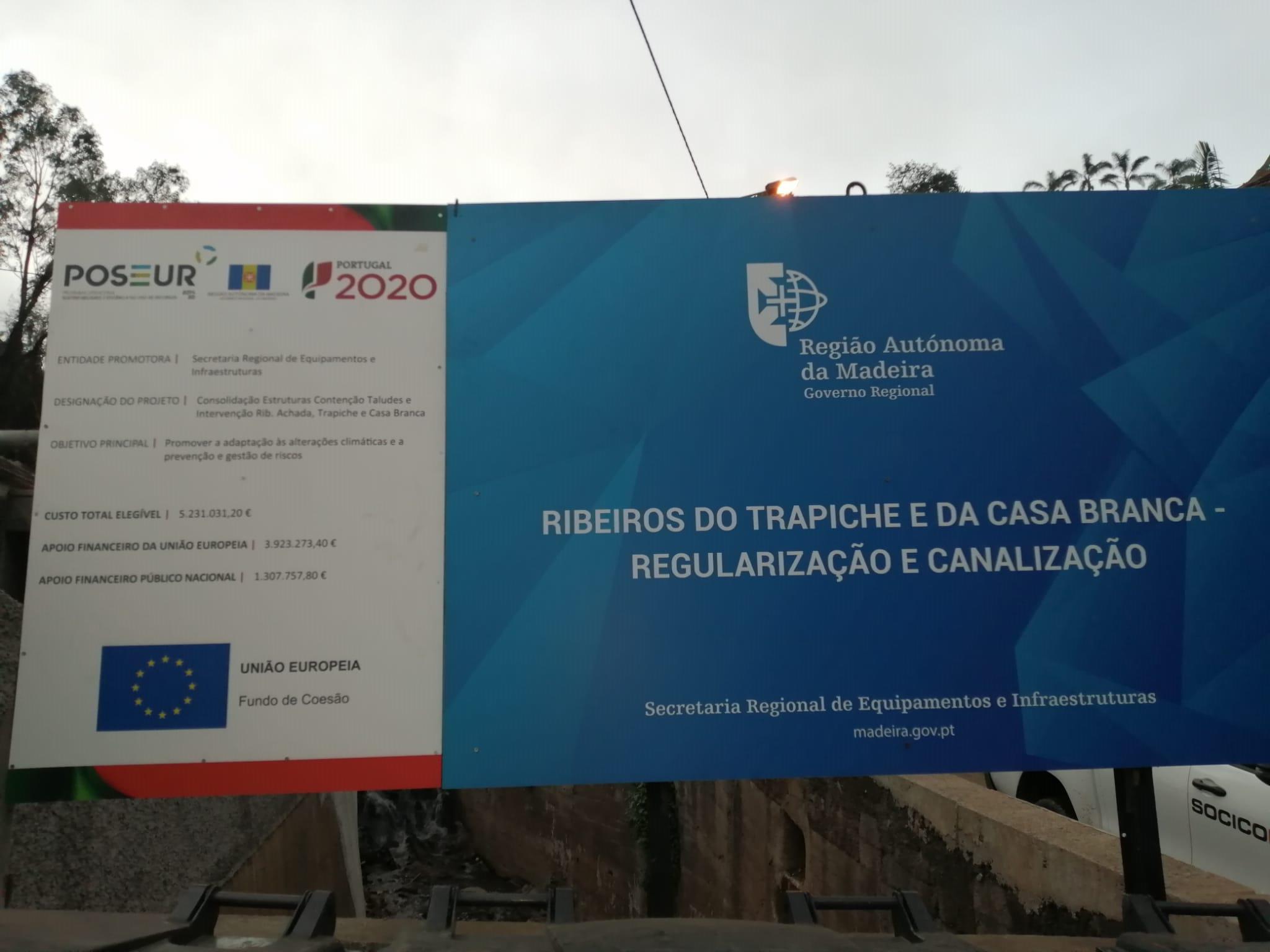 Placa de Obra_TRAPICHE