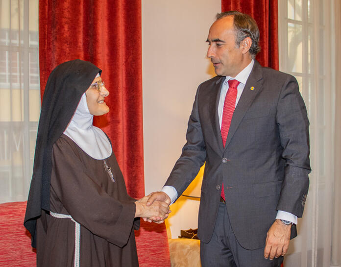 Governo Regional apoia Irmãs Clarissas