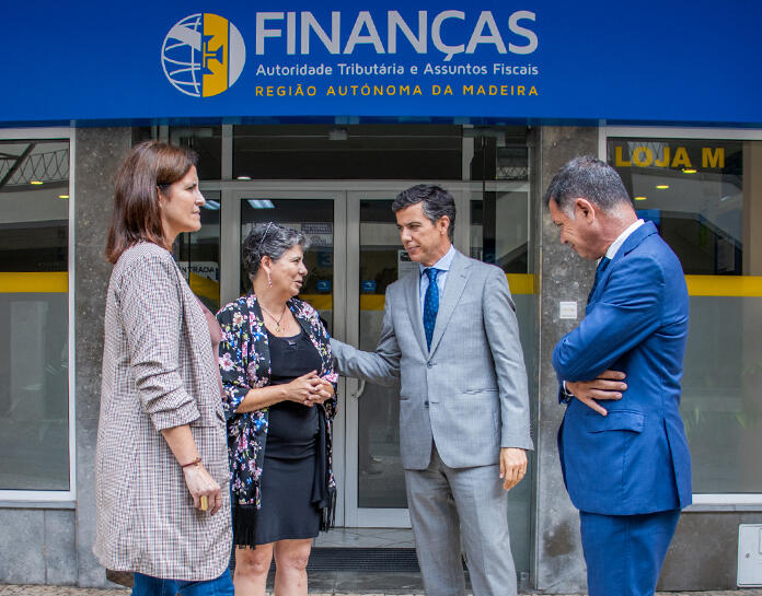 Secretário das Finanças reforça ligação com serviços regionais