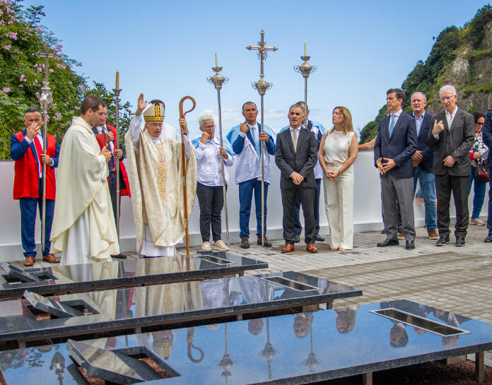 Cemitério Novo do Porto da Cruz inaugurado com apoio do Governo Regional