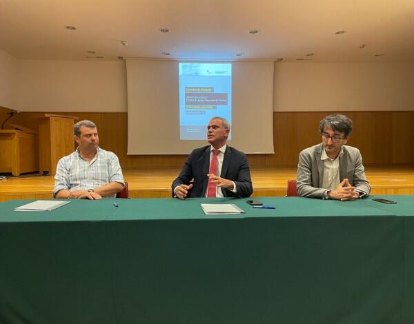 Arquivo recebe documentos da Igreja Paroquial da Calheta
