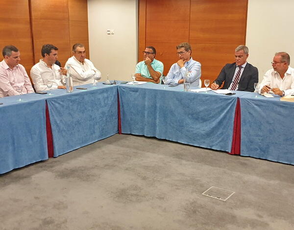 Reunião com APAVT e operadores reforça mercado nacional