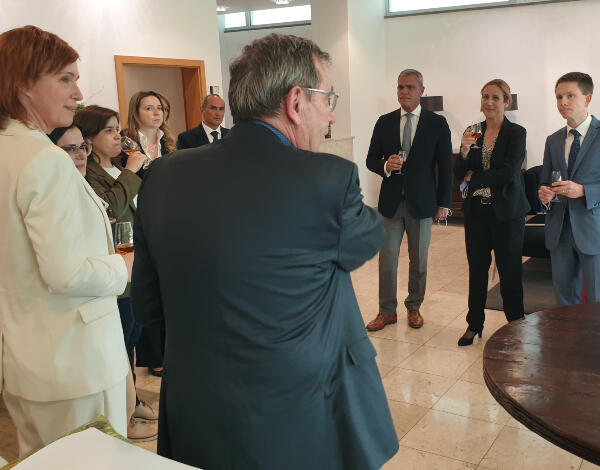 Eduardo Jesus na receção à delegação da Comissão dos Transportes e do Turismo