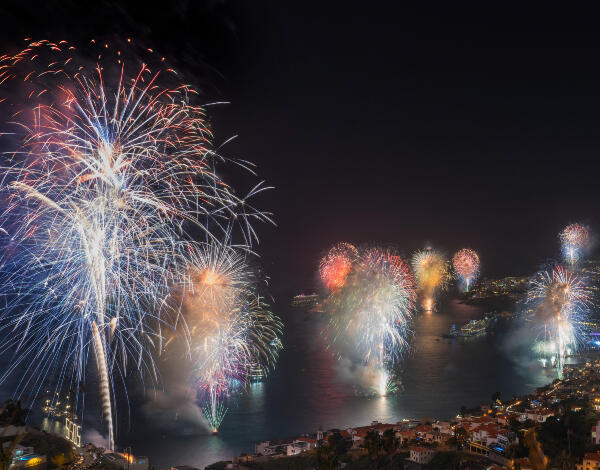 Governo amplia fogo-de-artifício até a zona turística no fim-do-ano