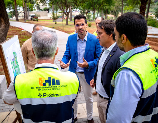 Trabalhos de requalificação da Mata da Nazaré