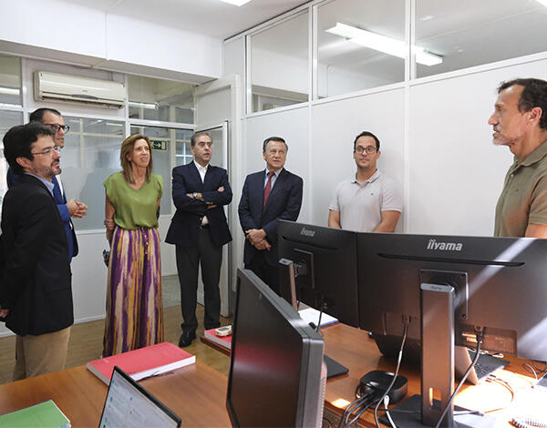 Pedro Rodrigues visita SIAM e destaca avanços na modernização da rede elétrica regional