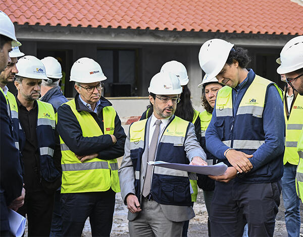 Governo Regional anuncia construção de novas habitações