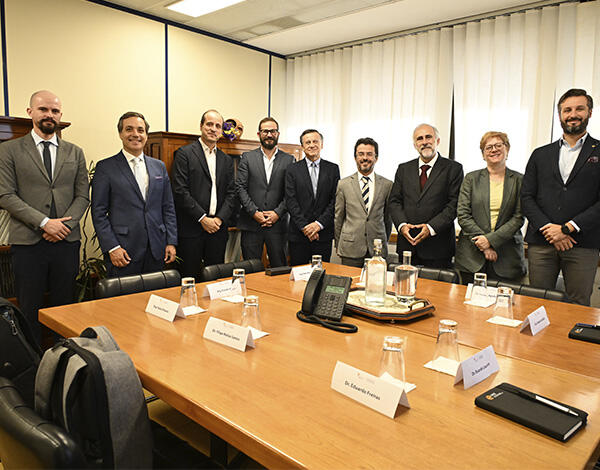 Pedro Rodrigues reúne com ERSE e reforça articulação sobre setor energético da Madeira