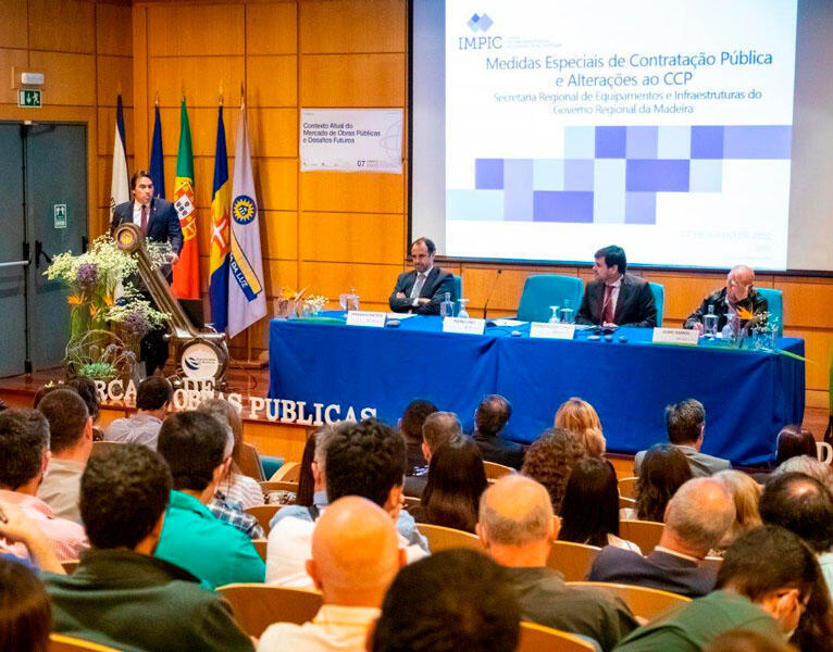 Conferência ‘Contexto Atual do Mercado de Obras Públicas e Desafios Futuros’