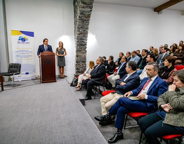 Governo Regional assumiu, desde logo, como prioridade a Mobilidade