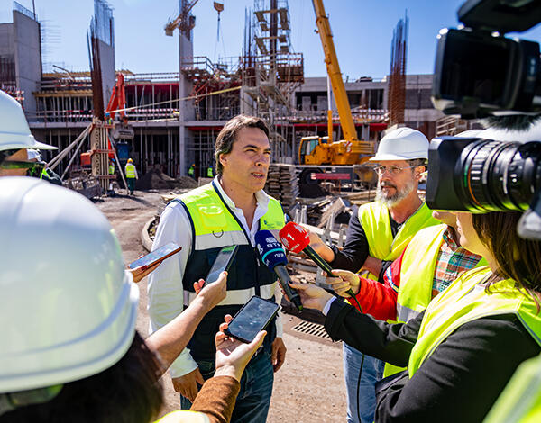 Hospital Central e Universitário da Madeira é a obra do mandato.