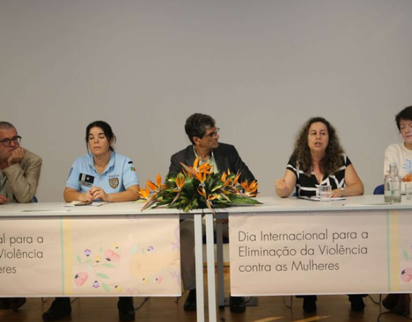 Ribeira Brava debateu violência contra as mulheres