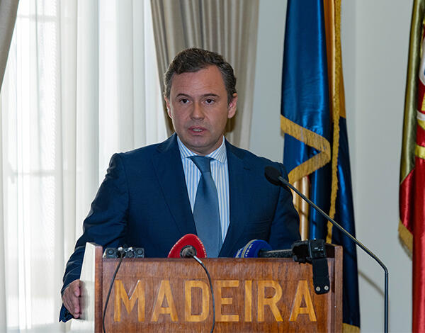 Governo reforça apoios à modernização das empresas